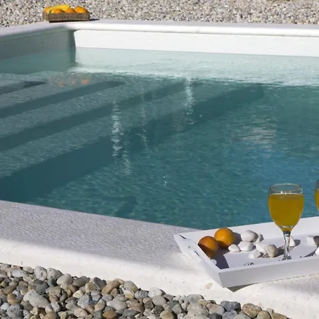 וילה Spacious In Solin, Pool *
